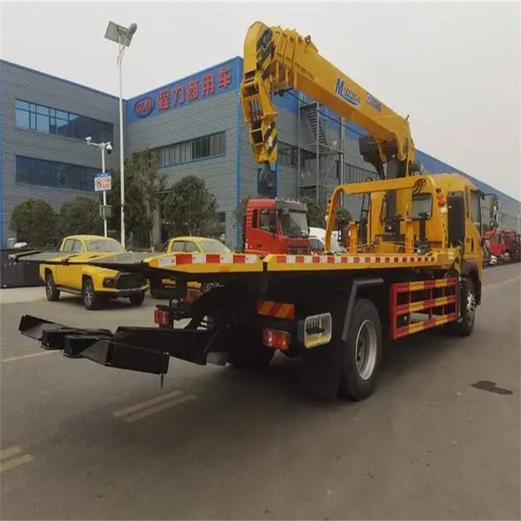 南区街道附近小随车吊出租电话，轻松解决搬运烦恼