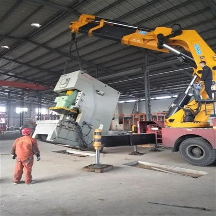 南区街道80吨折臂吊车出租附近电话